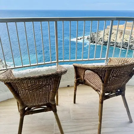 Blue Monis With Amazing Views