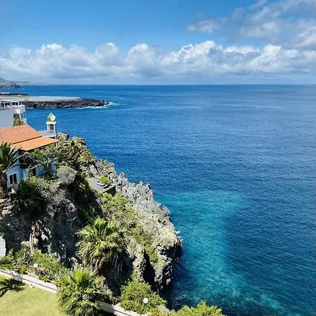 Blue Monis With Amazing Views Apartman *