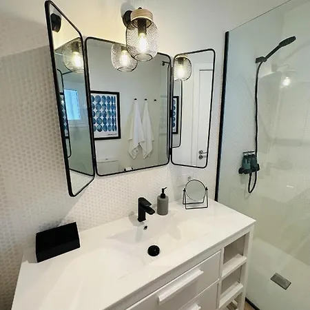 Blue Monis With Amazing Views