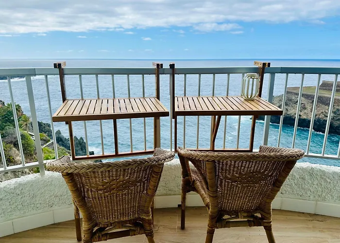 Blue Monis With Amazing Views Апартаменты *